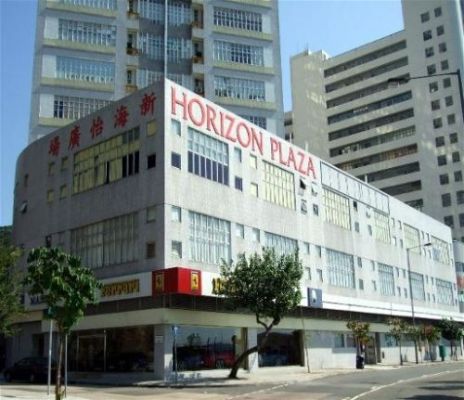 Horizon Plaza