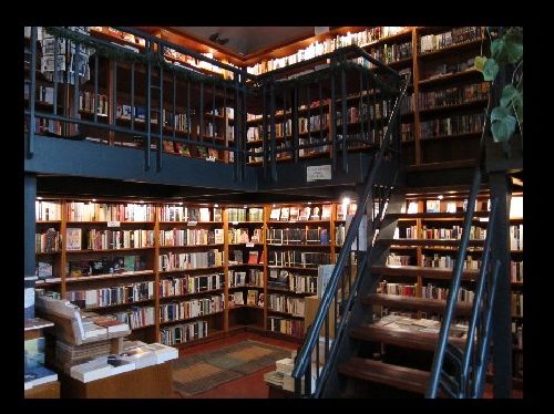 Globe Bookstore and Café