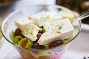 Foto: Feta, frappe un grieķu izēšanās kults