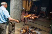 Foto: Sardīnijas ganu maize un zilās spuras tunča kults