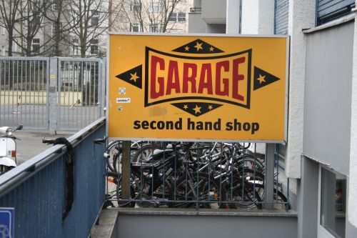 Garage