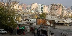 Foto: Vēja un būvlaukumu pilsēta Baku