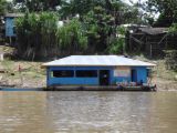 Foto: Amazones ūdeņos apstājies laiks