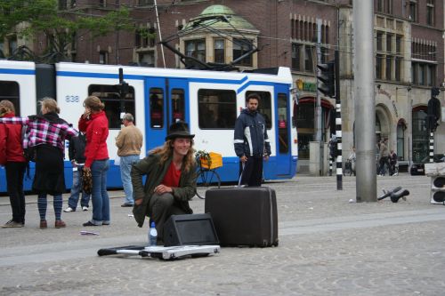 Amsterdama – ielu mākslinieka ādā