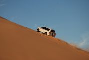 Foto: Abū Dabī un Dubaija. Starp autentiskumu un mirāžu