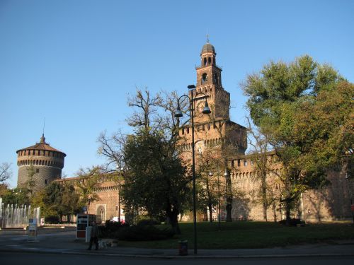 Sforcu pils mākslas galerija/Castello Sforzesco