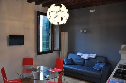 Faville Apartments