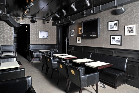 Wall Street Bar