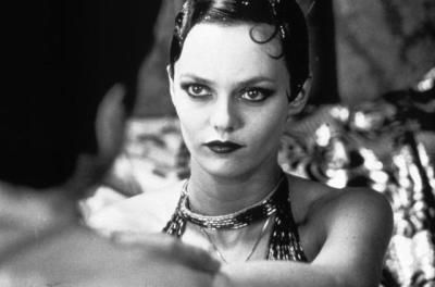 Patriss Lekonts. Meitene uz tilta. (Patrice Leconte. La fille sur le pont, 1999)
