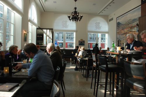 Monkey's South Wine&Dine