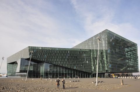 Koncertu un konferenču zāle HARPA