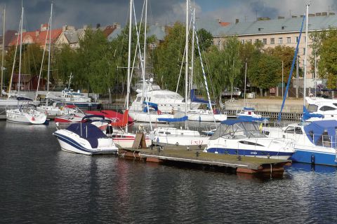 Rīgas jahtklubi un laivu piestātnes
