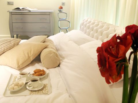 Hotel “Mama”
