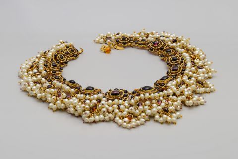 Bijoux-Bijoux! Costume Jewellery from Chanel to Dior, Kunstgewerbemuseum, līdz 27. janvārim, 2019